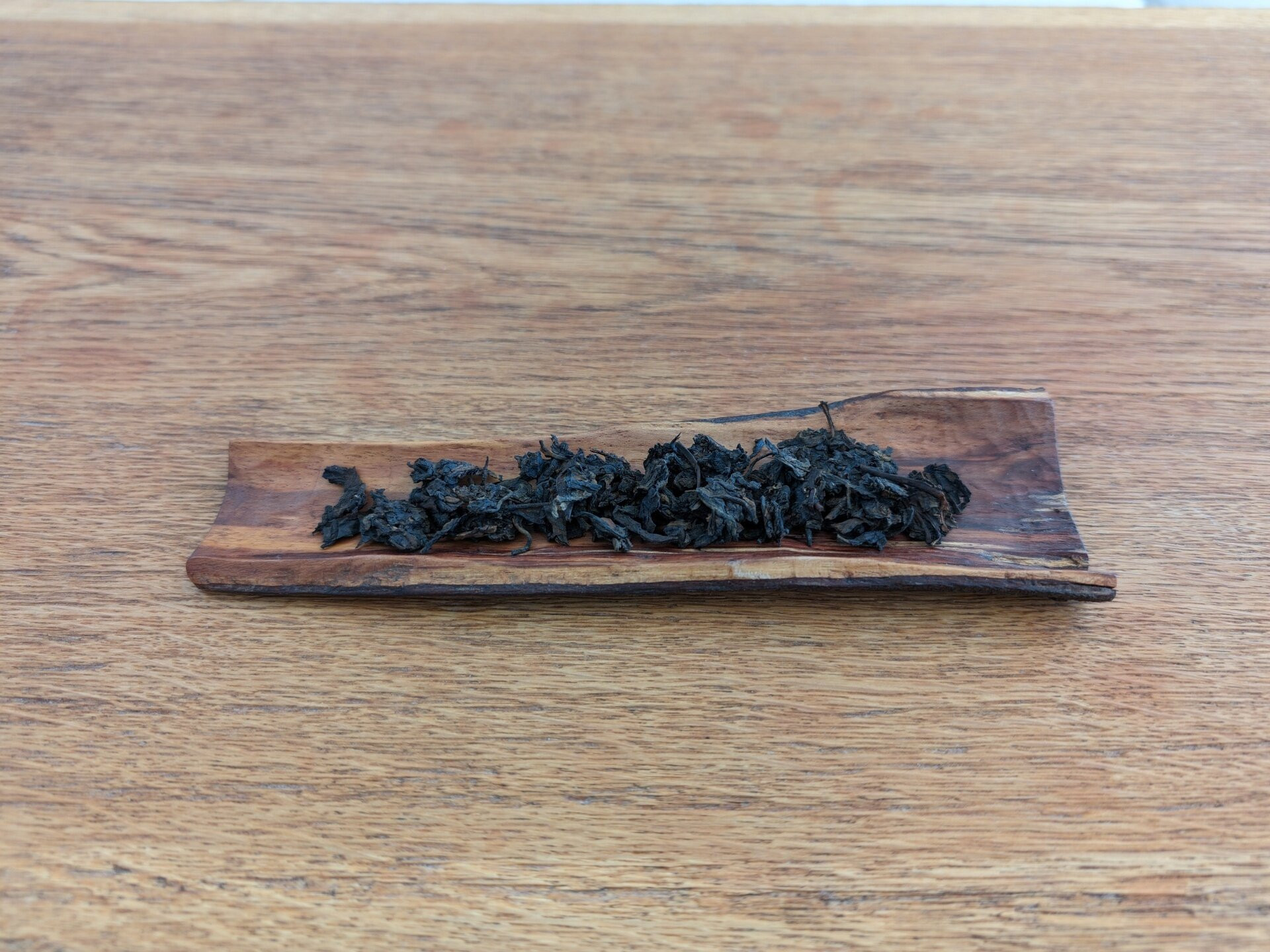 2007 Yiliang Xiang Long Shou Jin Cha