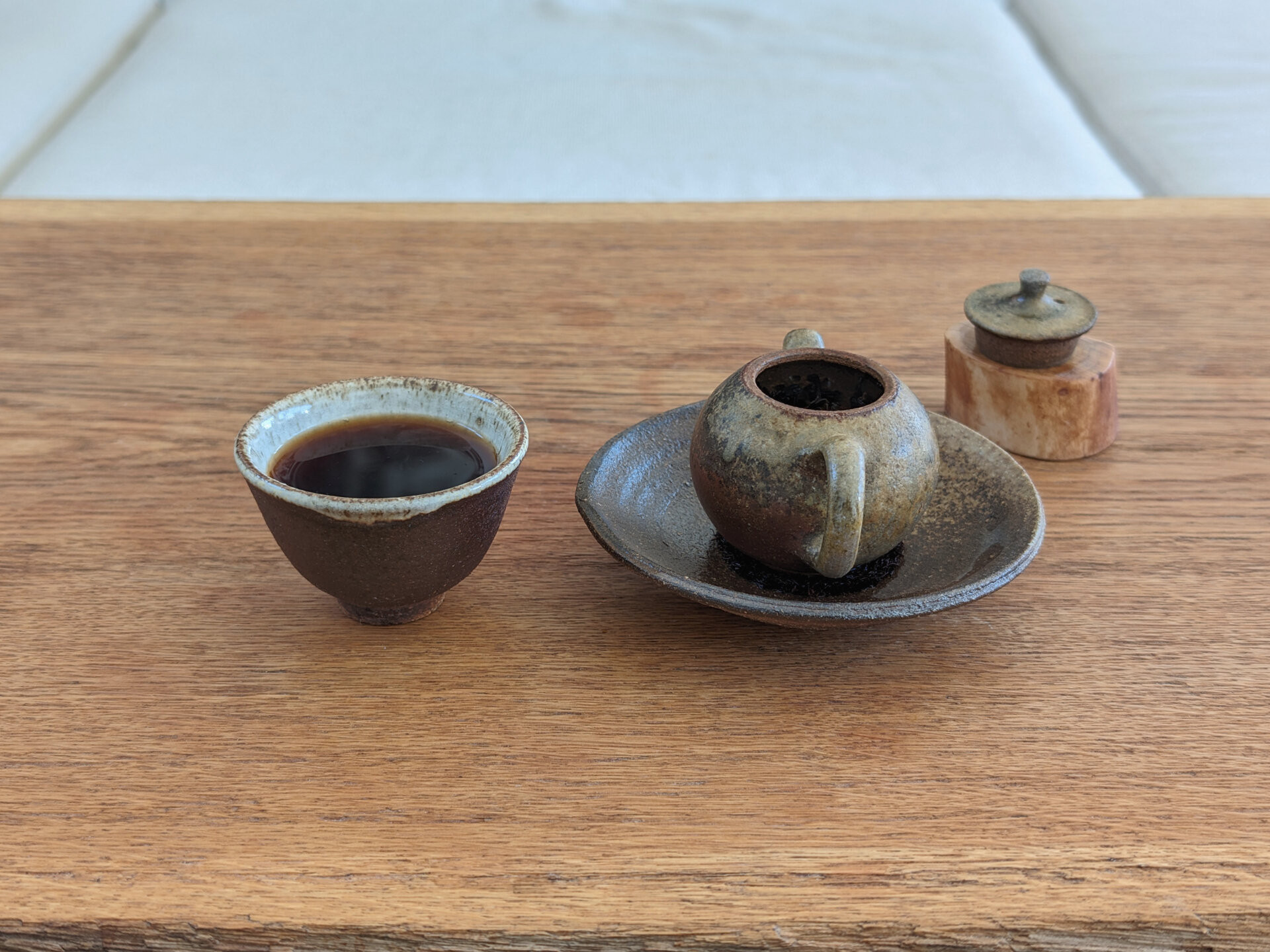 2007 Yiliang Xiang Long Shou Jin Cha